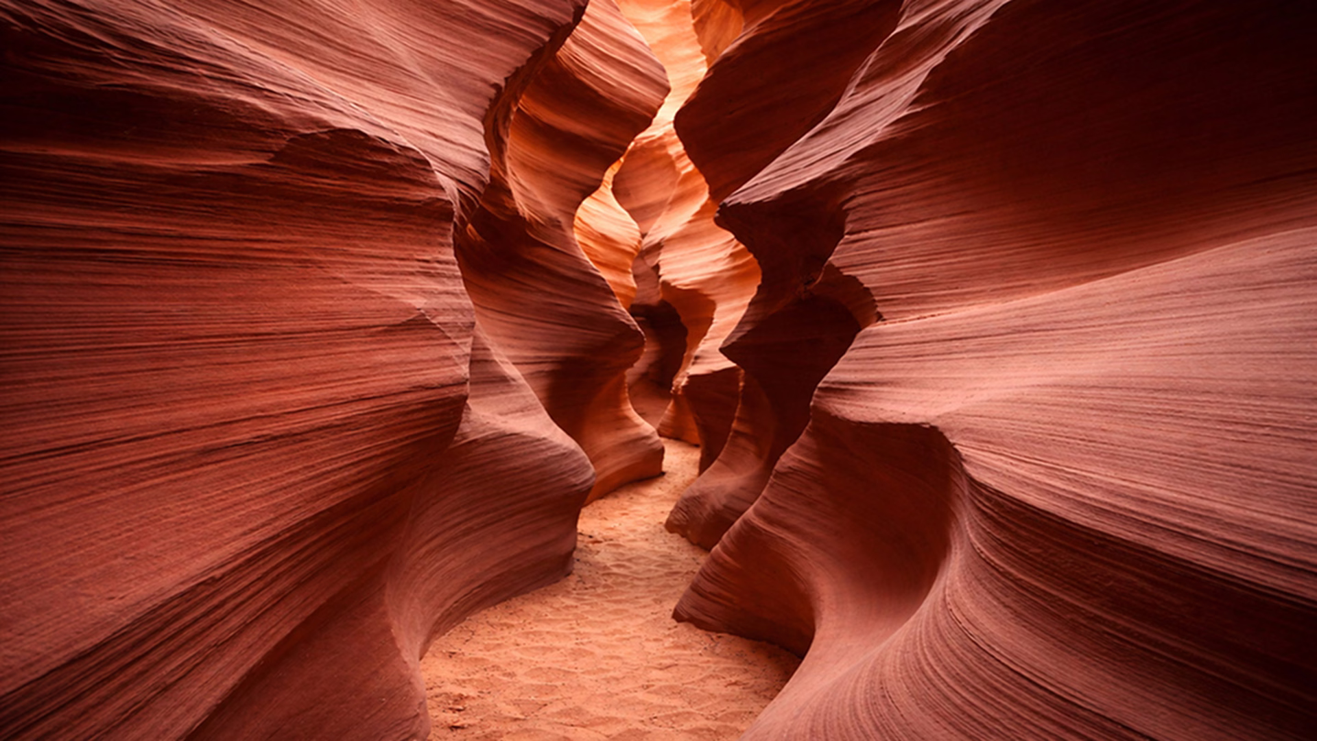 Lower Antelope Canyon — photo 1