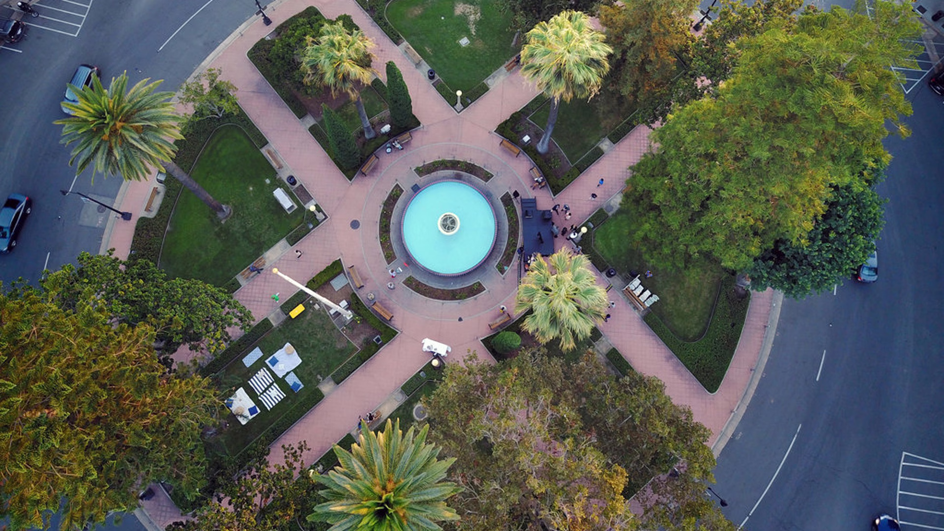 Old Towne Orange Plaza — photo 1
