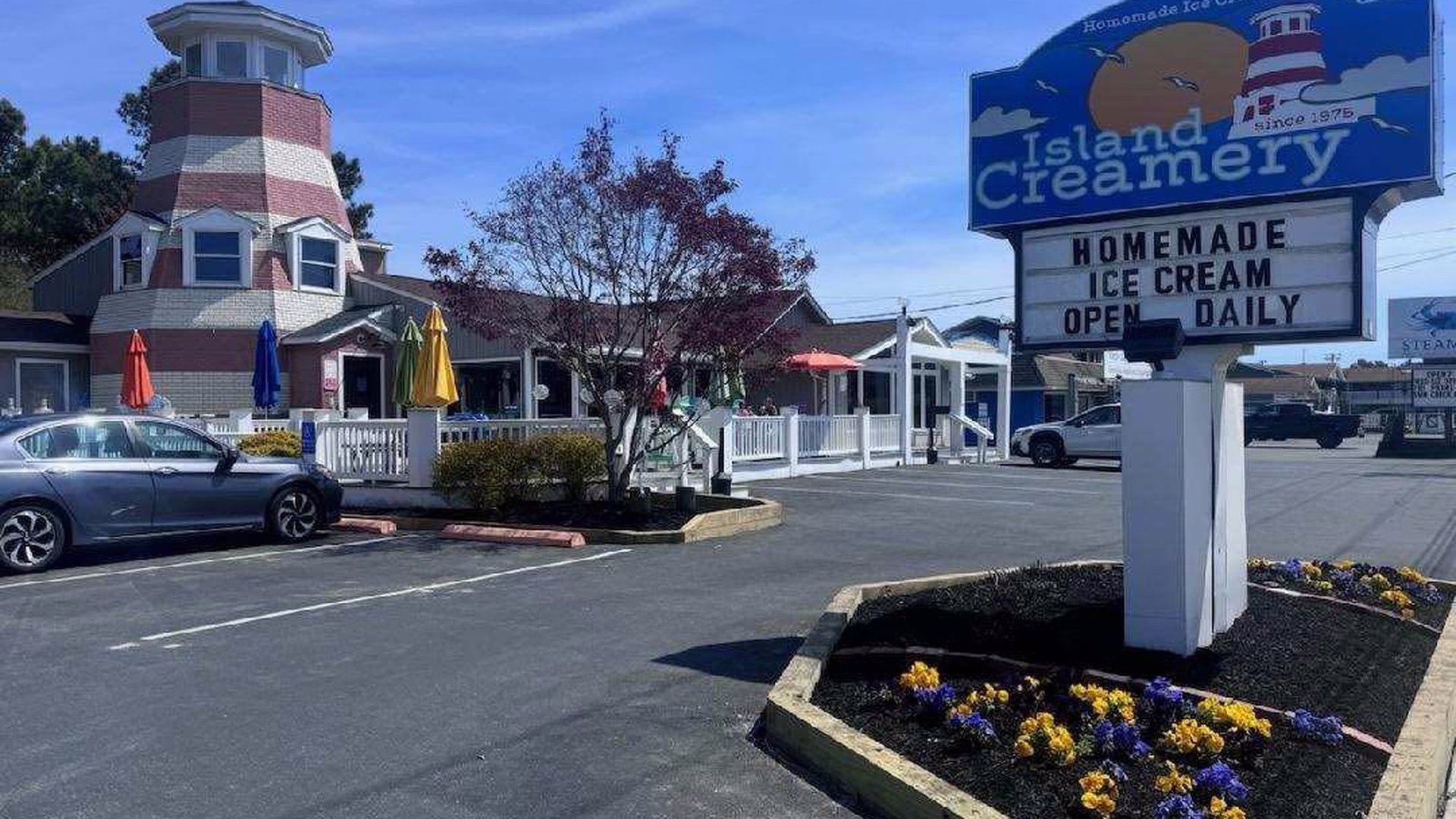 Island Creamery — photo 1
