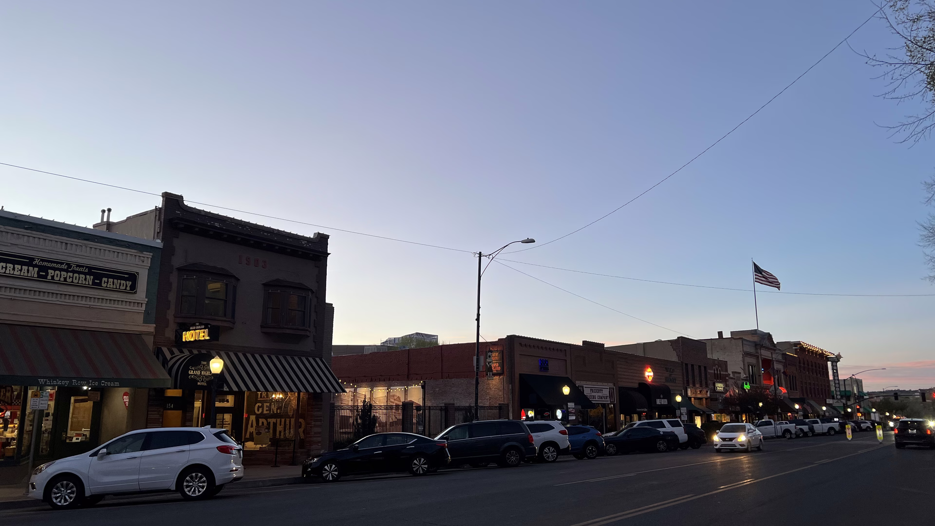 Prescott (Courthouse Plaza & Whiskey Row) — photo 1