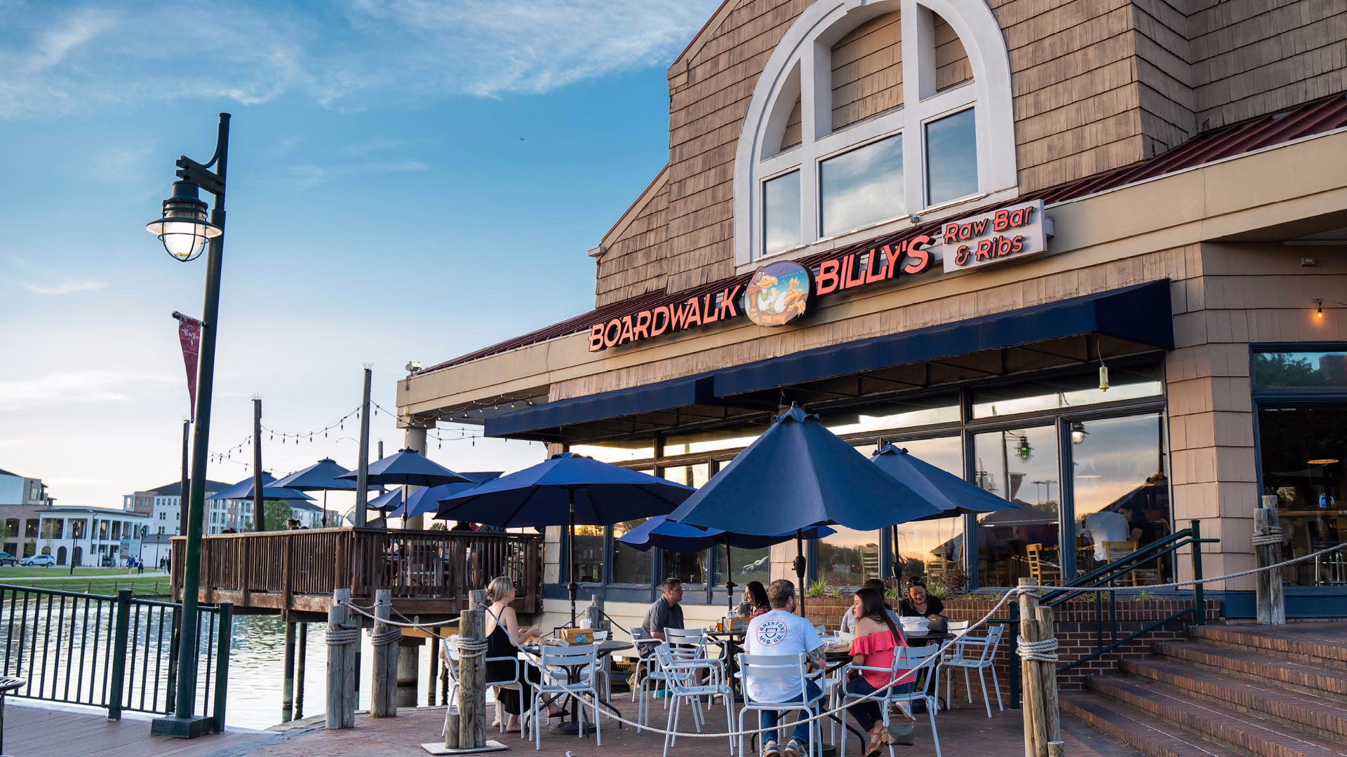 Boardwalk Billy's Raw Bar and Ribs (University Place) — photo 1