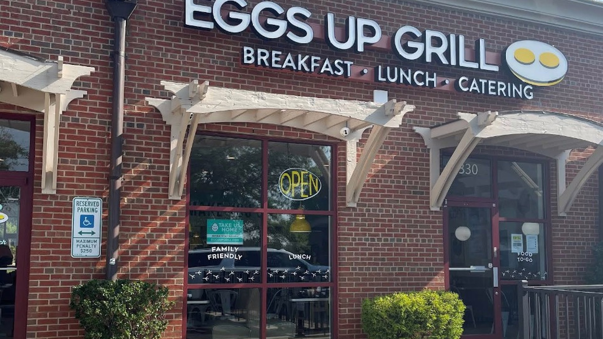 Eggs Up Grill (Cornelius) — photo 2