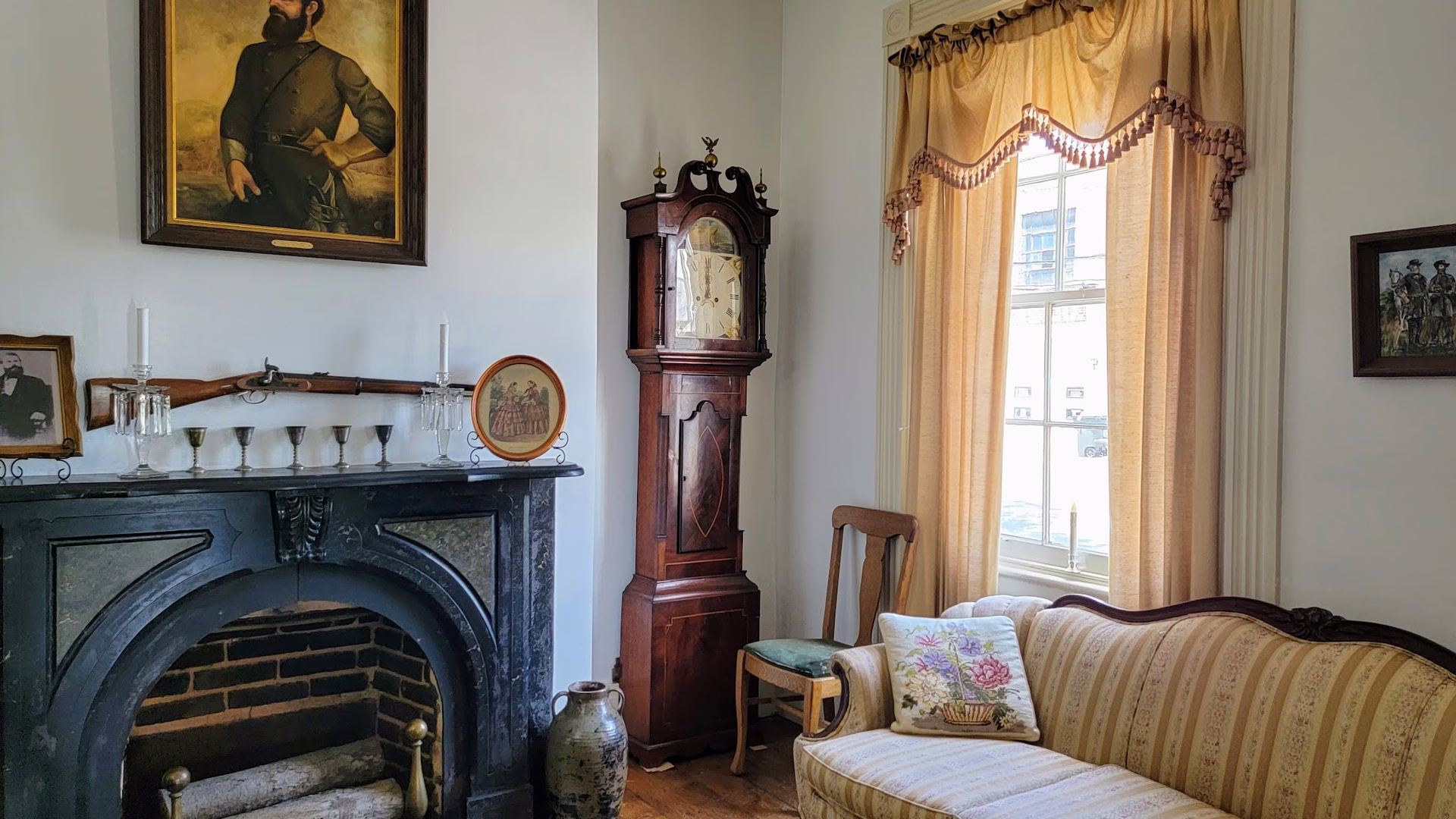 Belle Boyd Cottage — photo 1