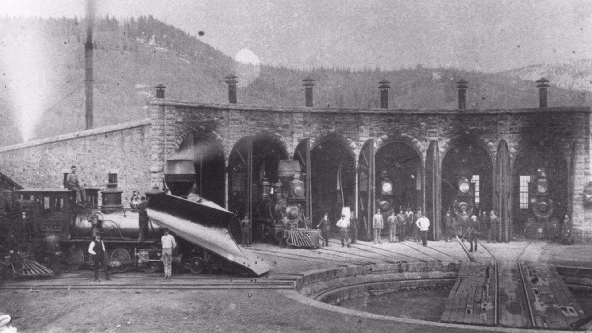 Como Roundhouse — photo 2