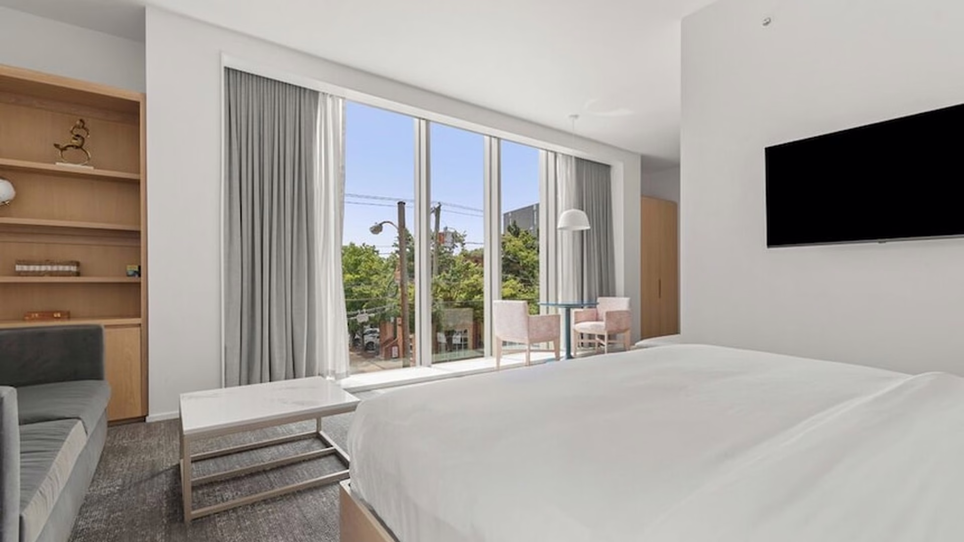 The Doyle Hotel additional image