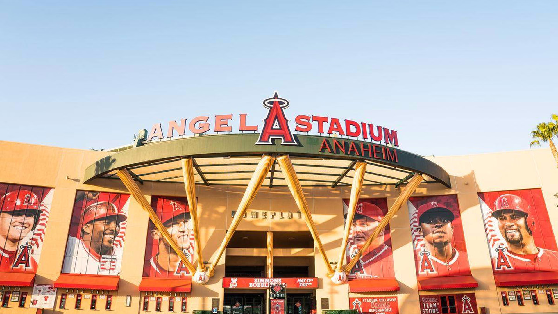 Angel Stadium of Anaheim — photo 2
