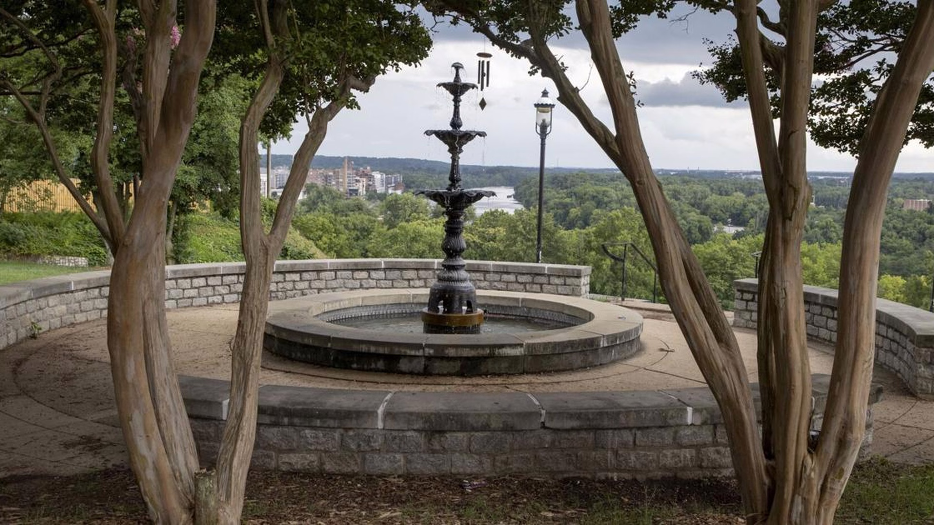 Libby Hill Park — photo 1