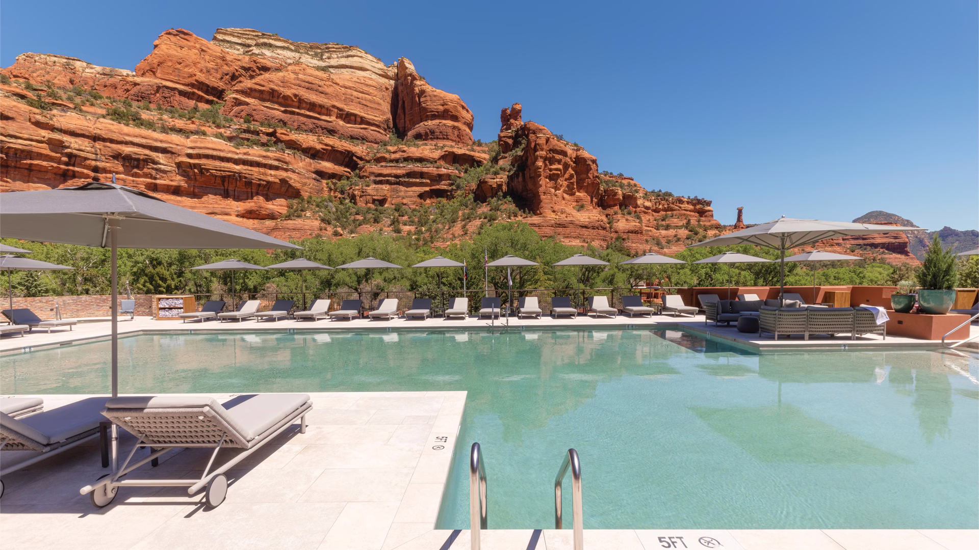 Enchantment Resort — photo 3