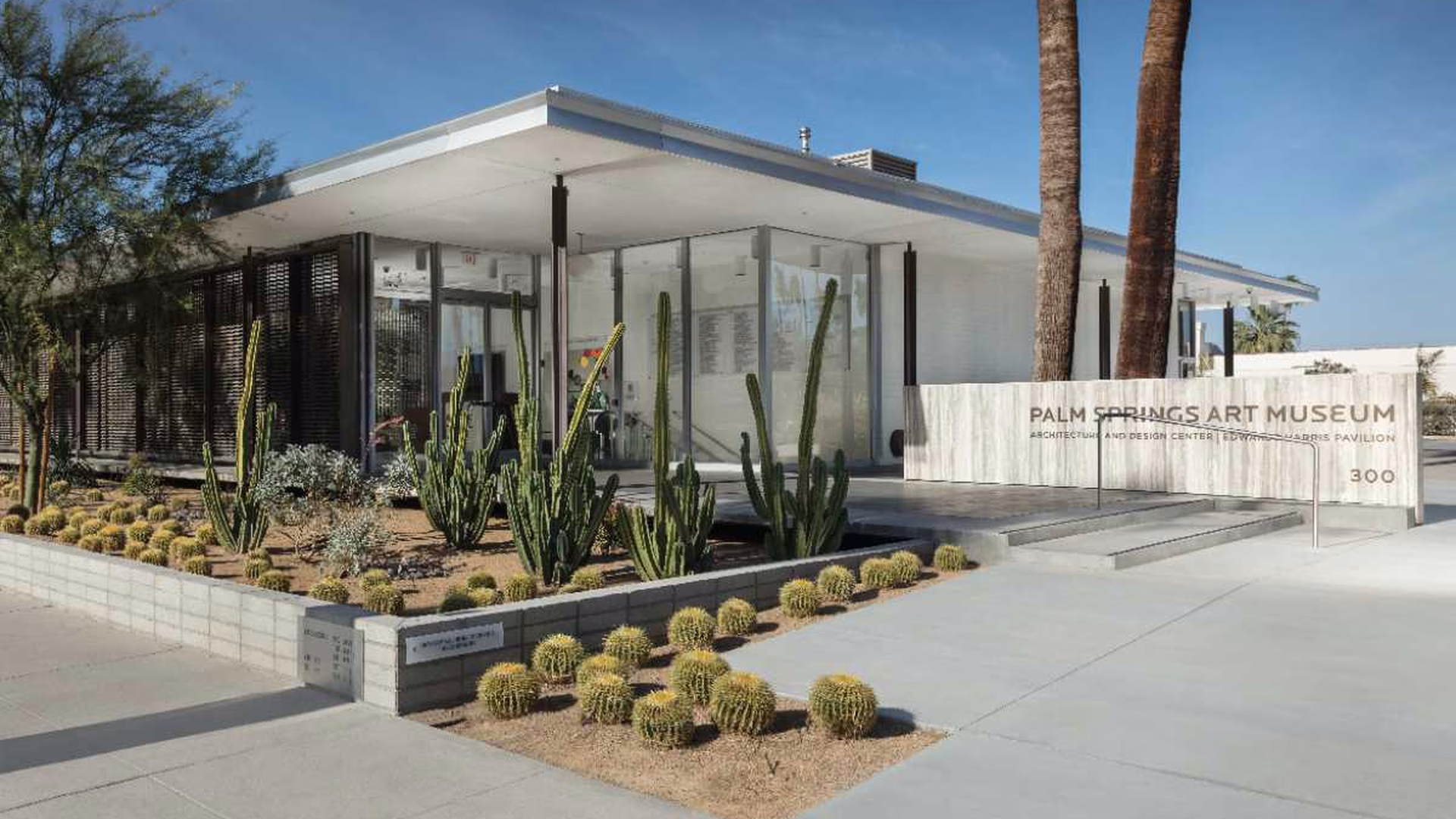 Palm Springs Art Museum — photo 1