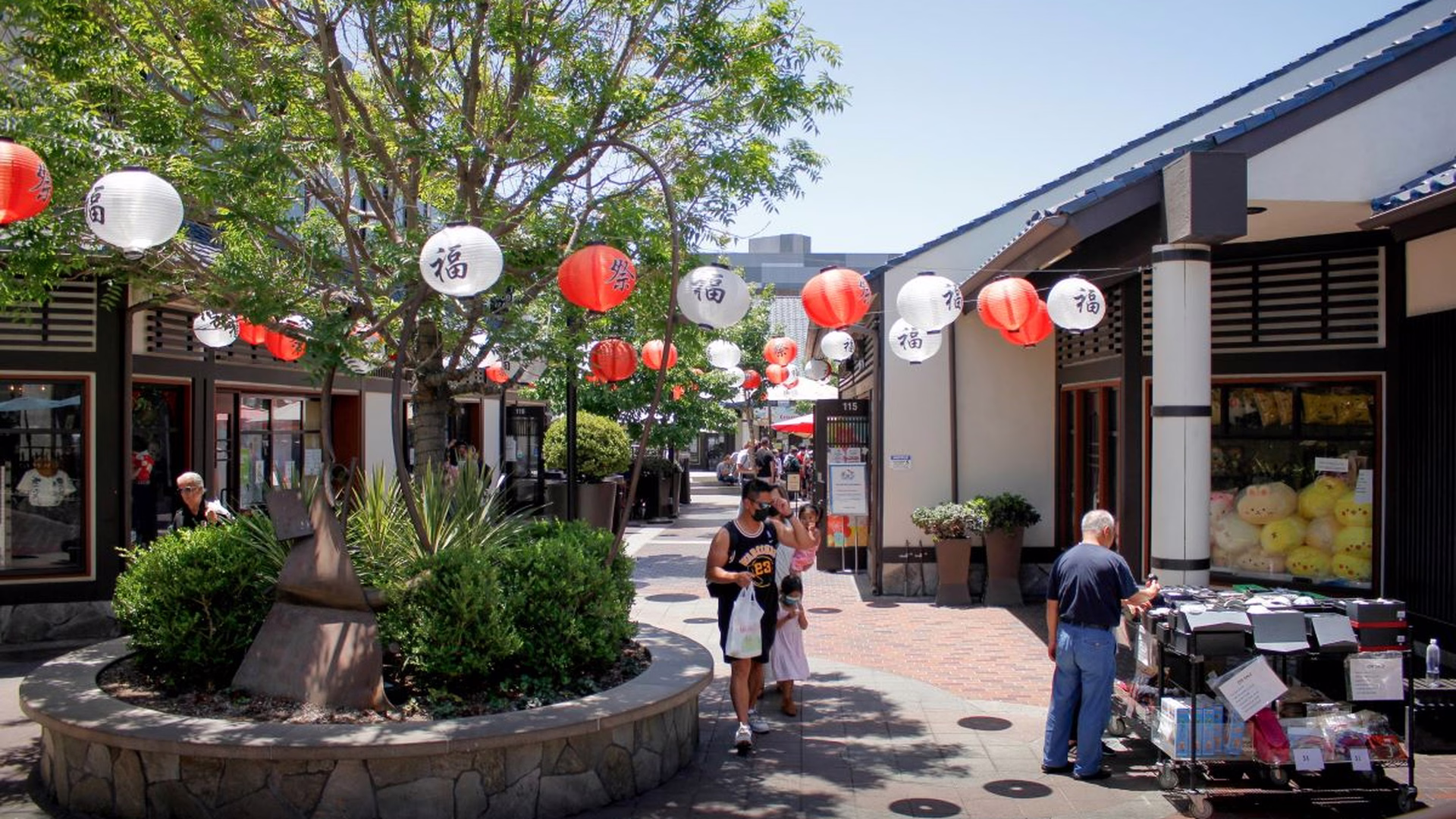 Little Tokyo — photo 2