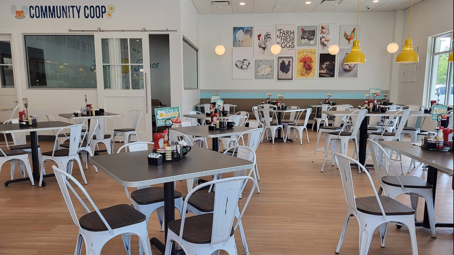Eggs Up Grill (Falls River) — photo 1