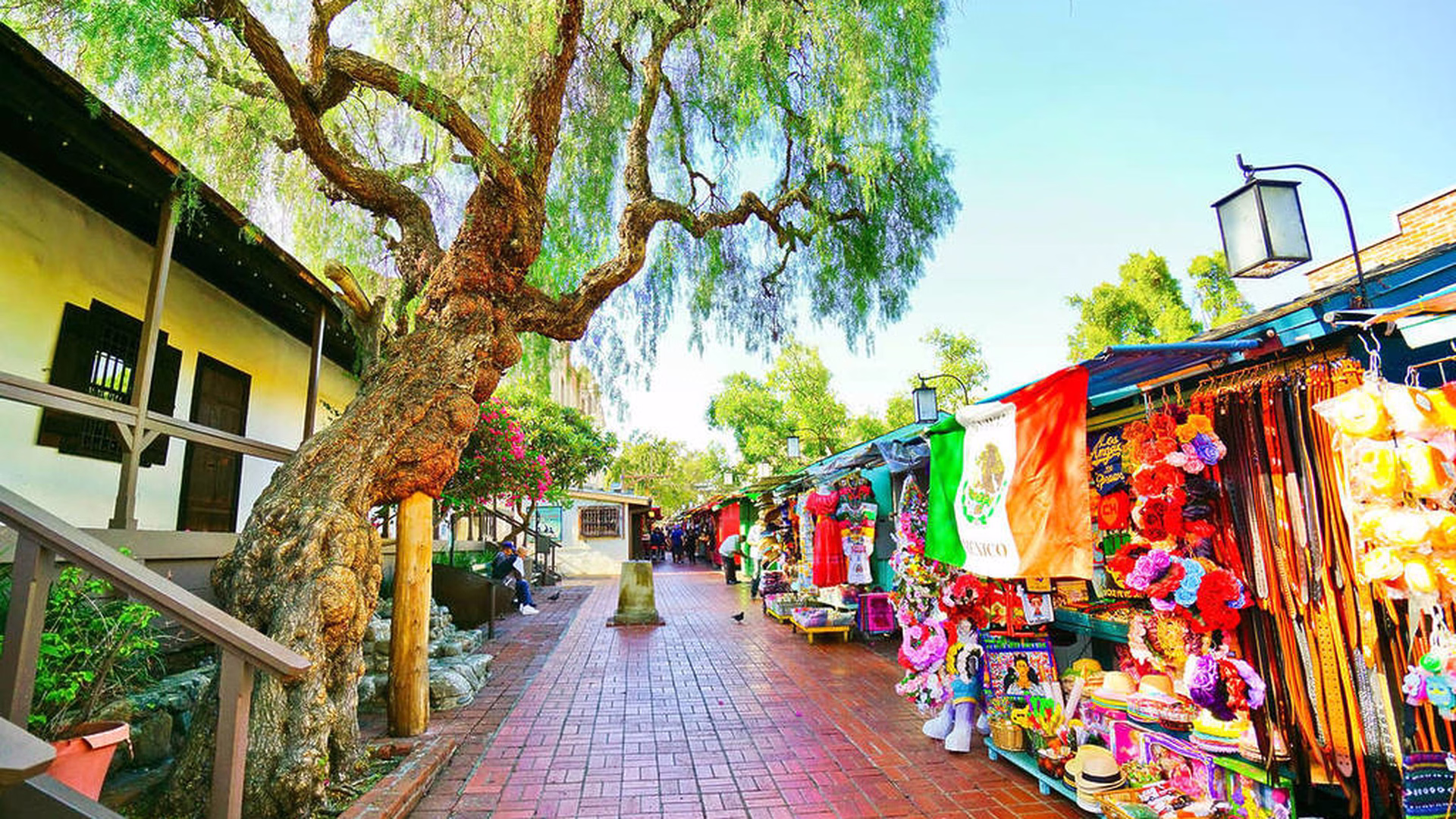 Olvera Street — photo 2