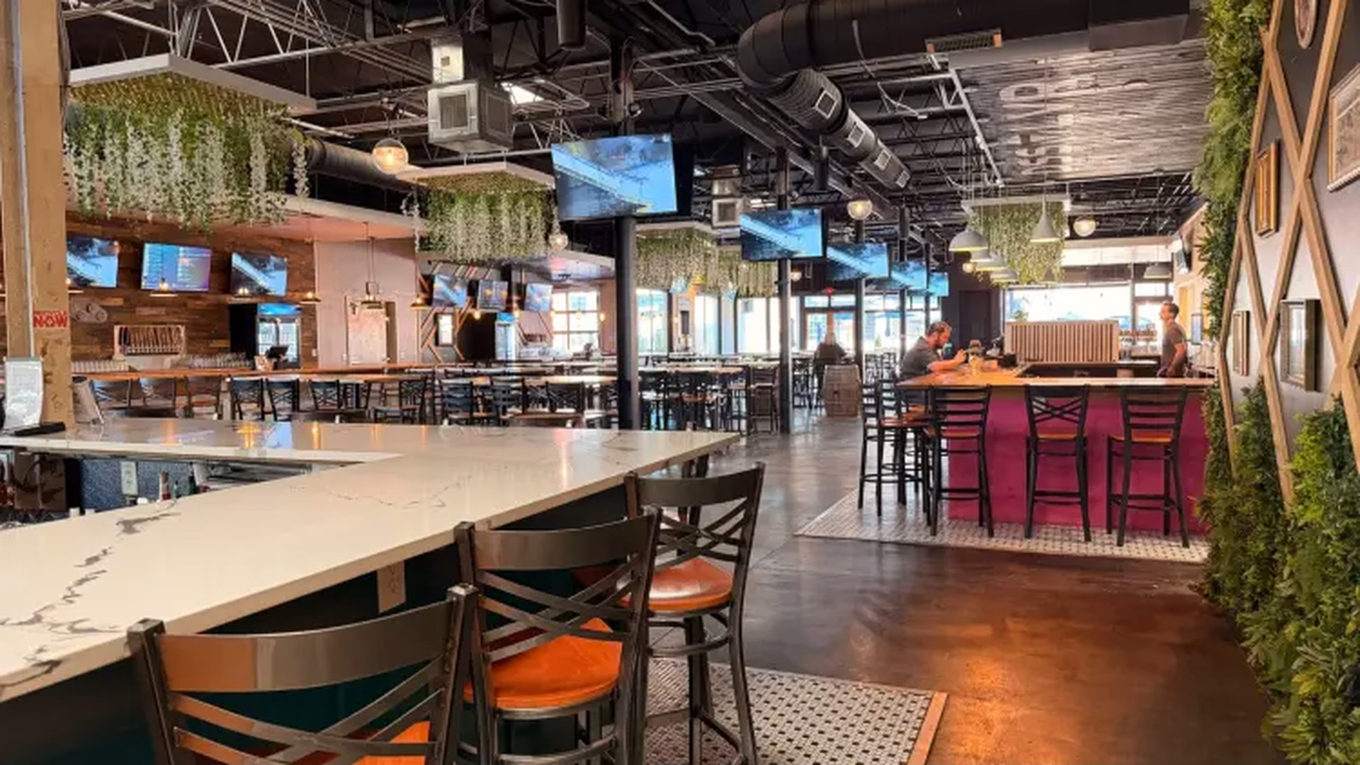 Distro Beer Hub — photo 1