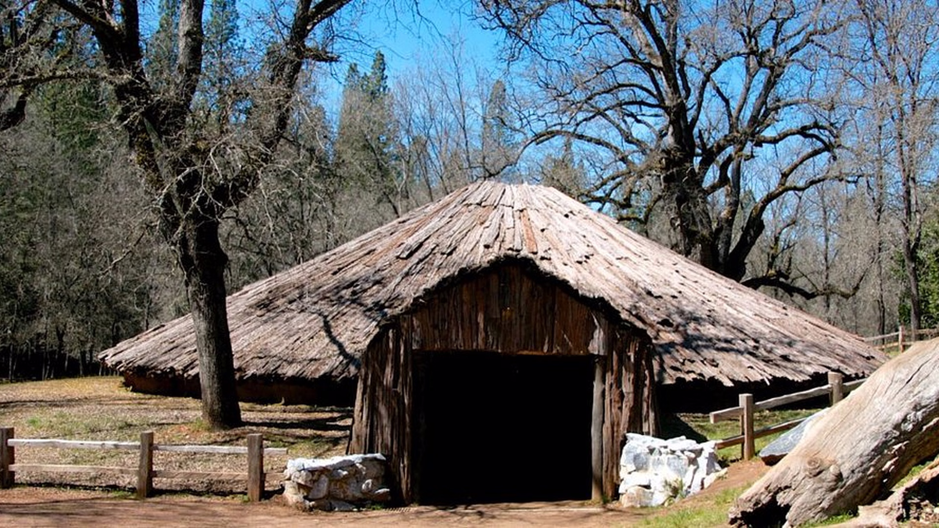 Indian Grinding Rock State Historic Park (Chaw'se) — photo 1
