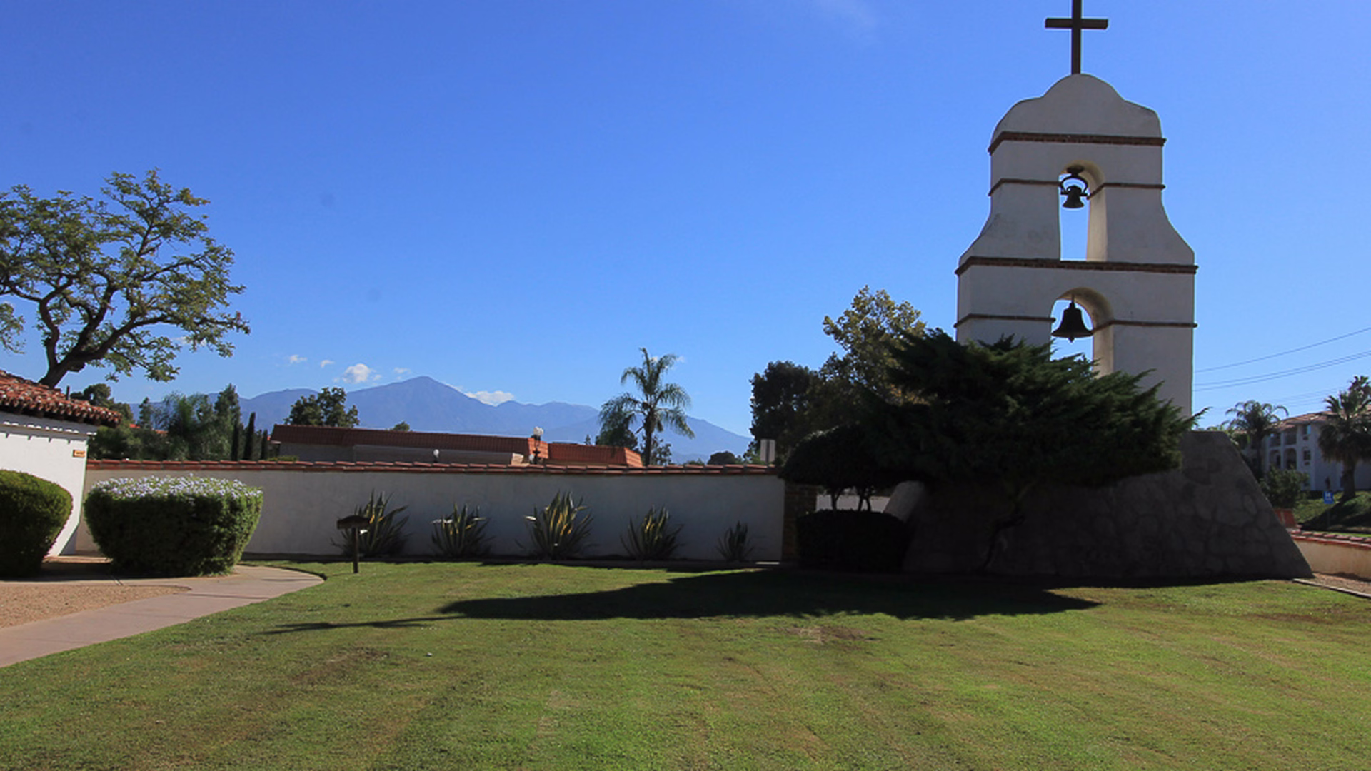 The Asistencia — photo 2