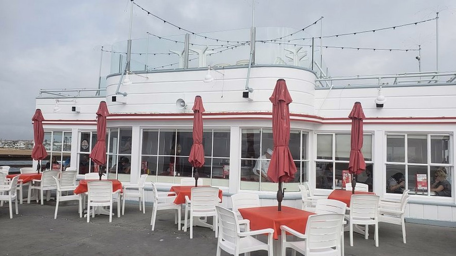 Ruby's Diner – Balboa Pier — photo 2