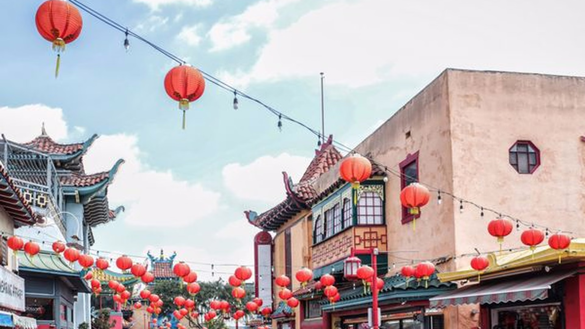 Chinatown (Central Plaza) — photo 2