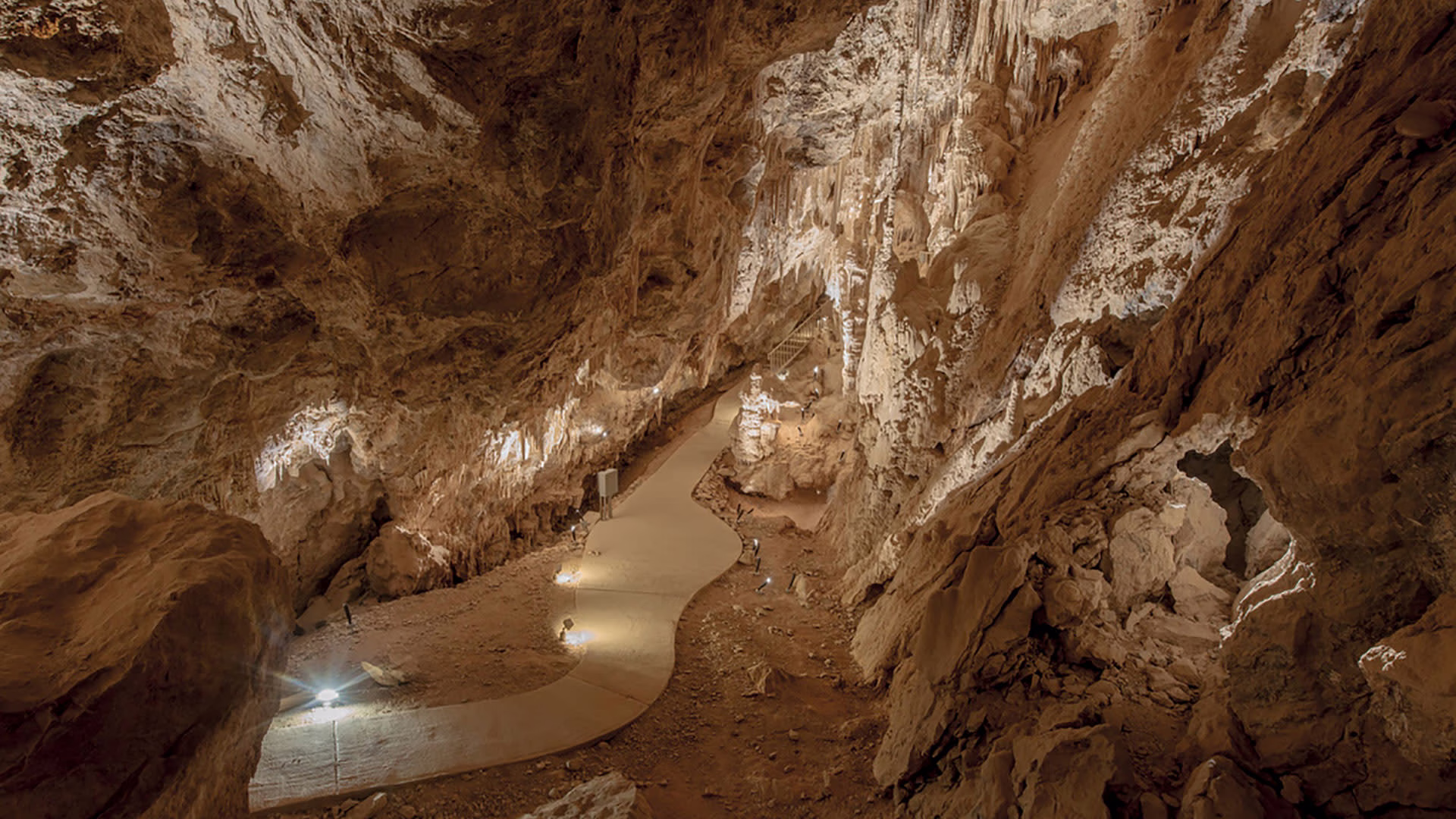 Mitchell Caverns — photo 1