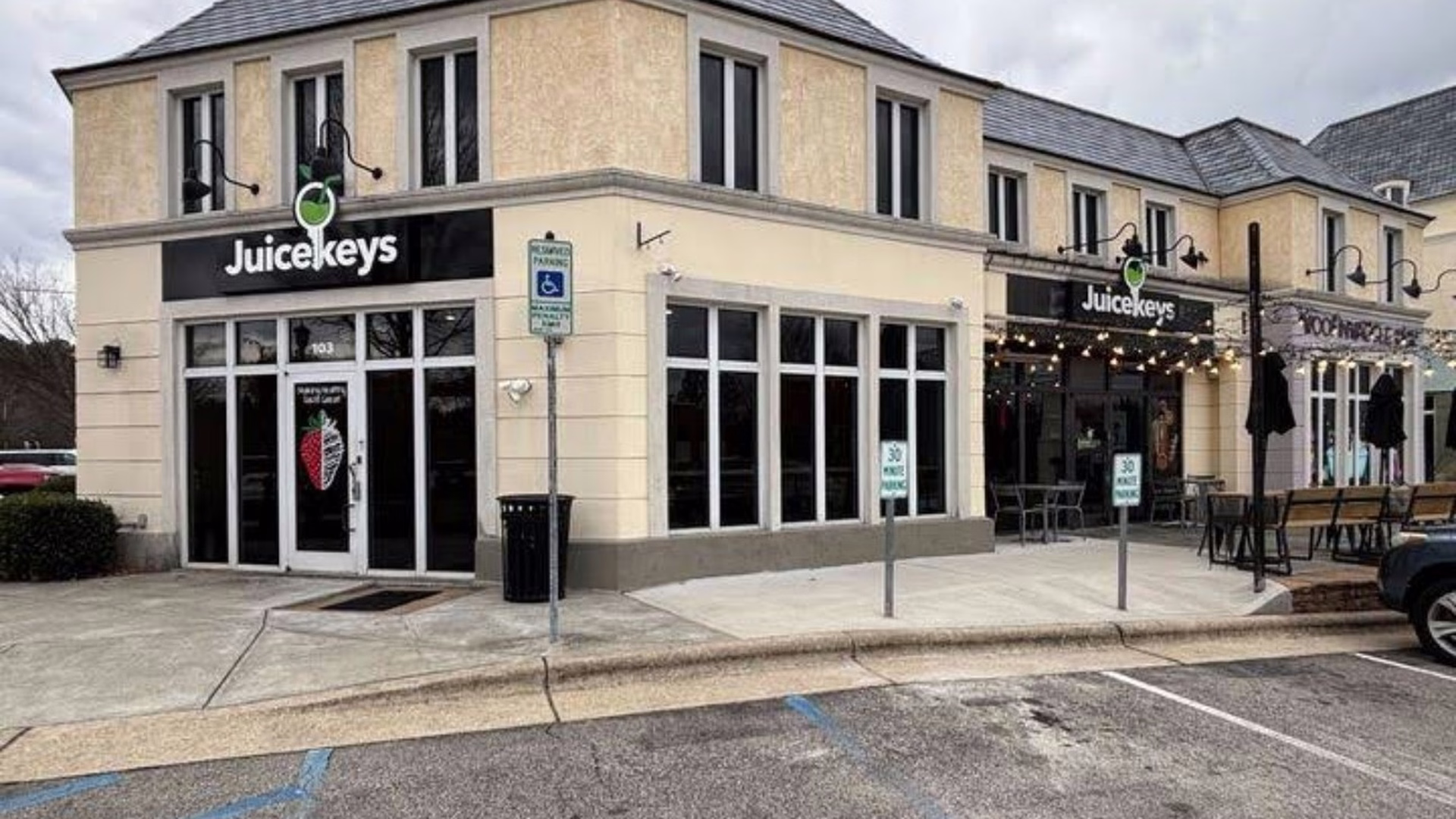Juicekeys (Lafayette Village Raleigh) — photo 1