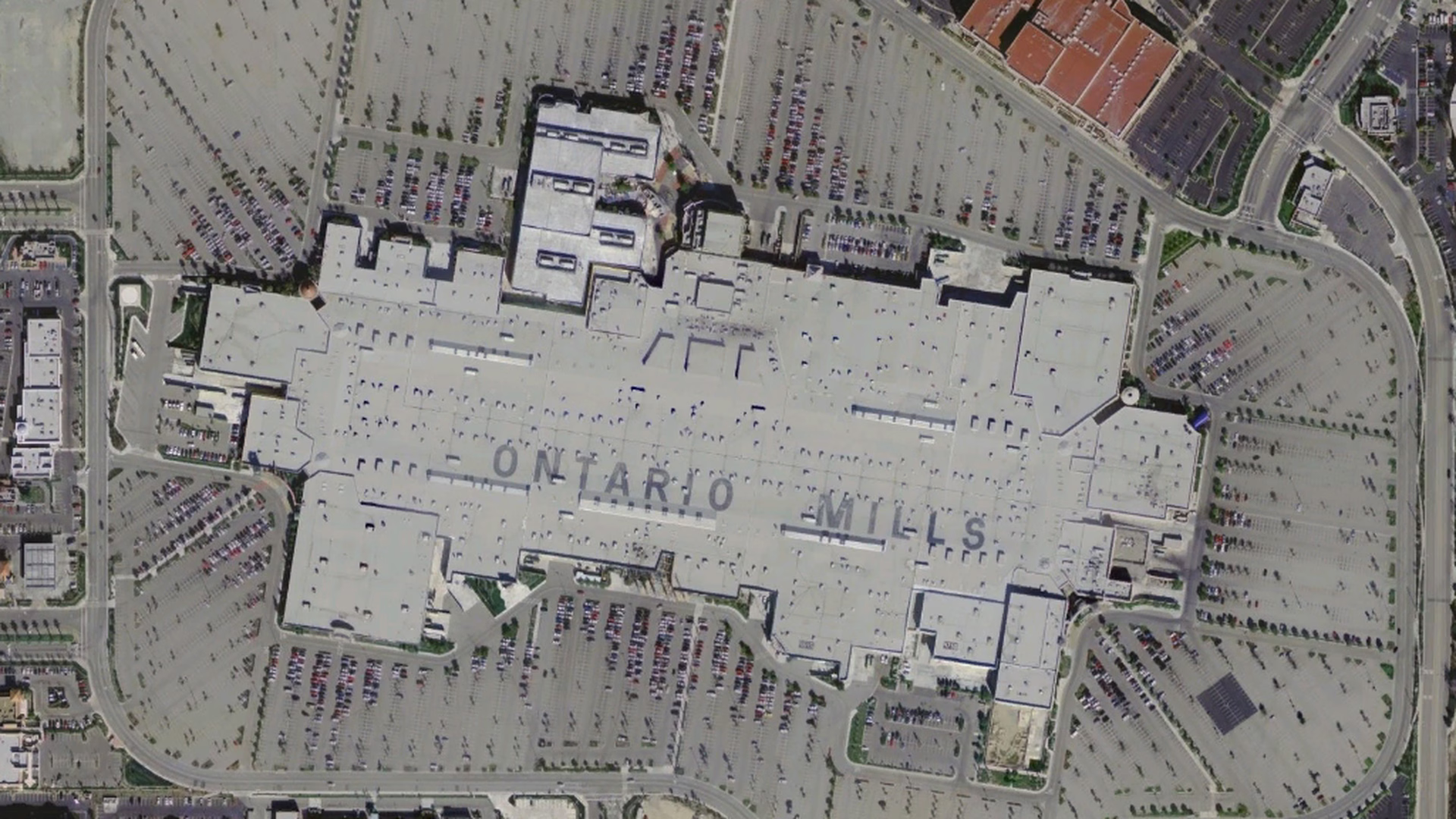 Ontario Mills — photo 1