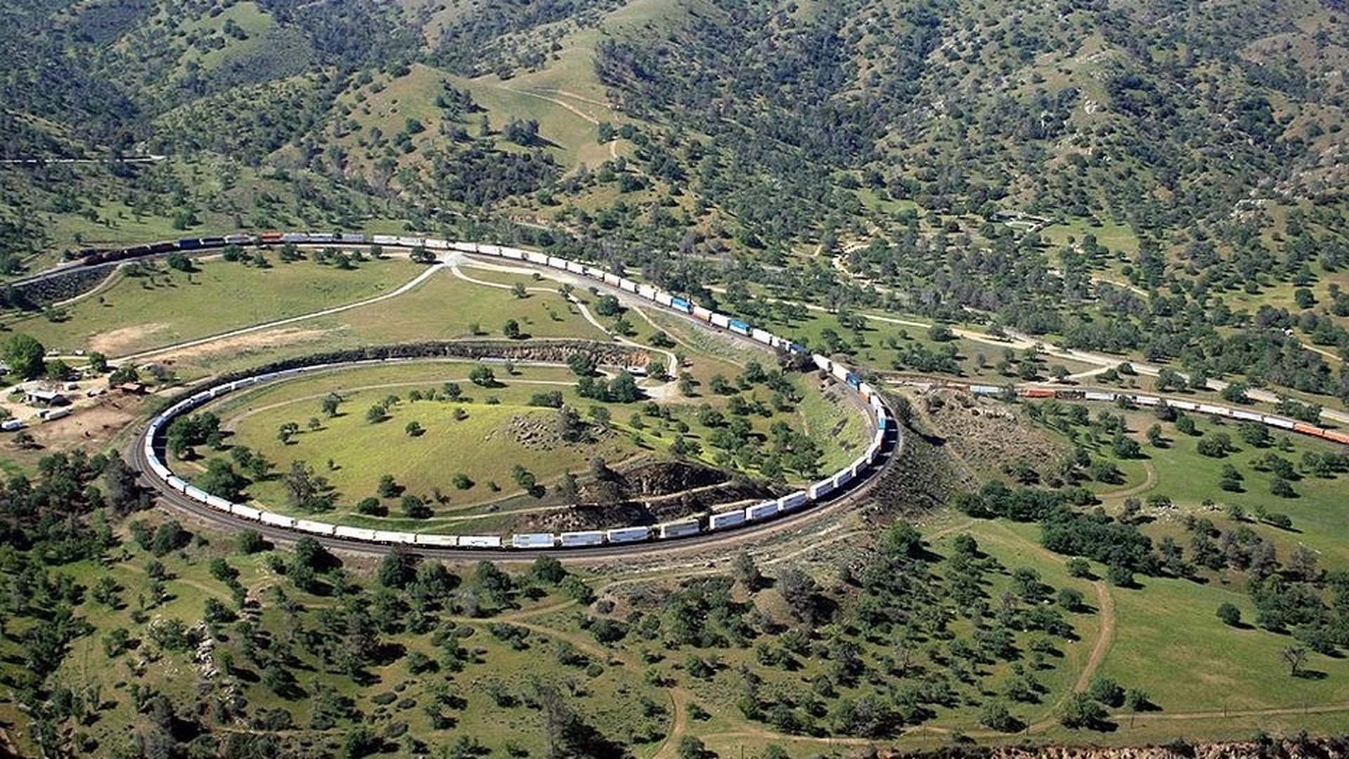 Tehachapi Loop — photo 2