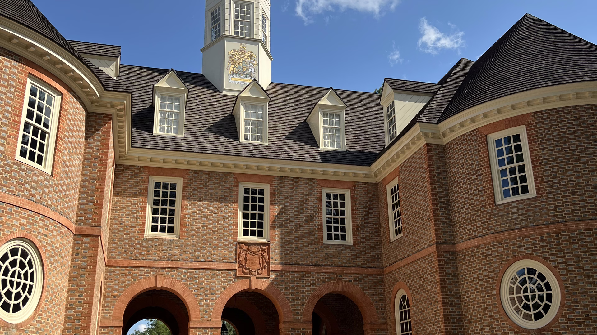 Colonial Williamsburg Capitol — photo 1