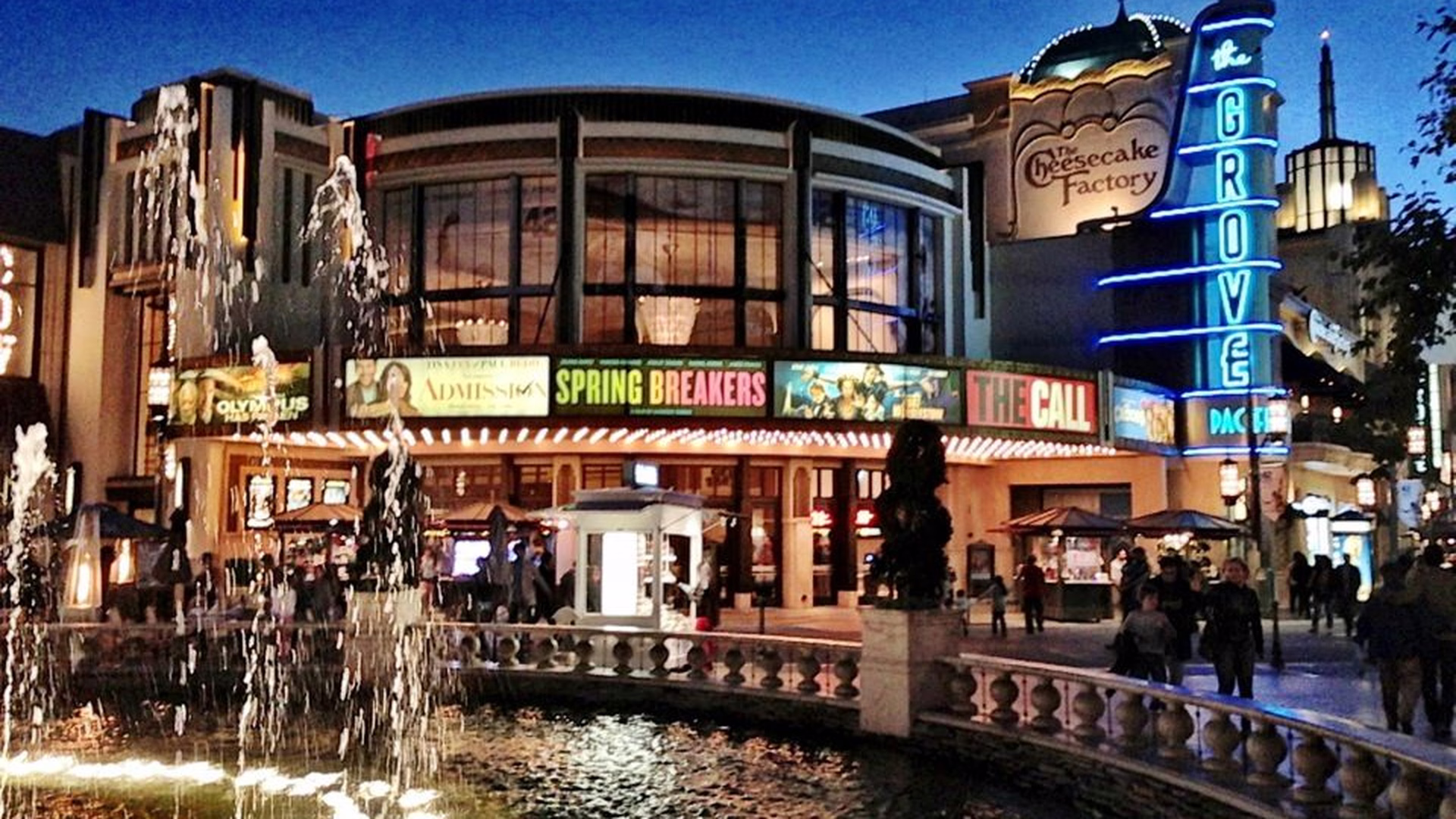 The Grove — photo 1