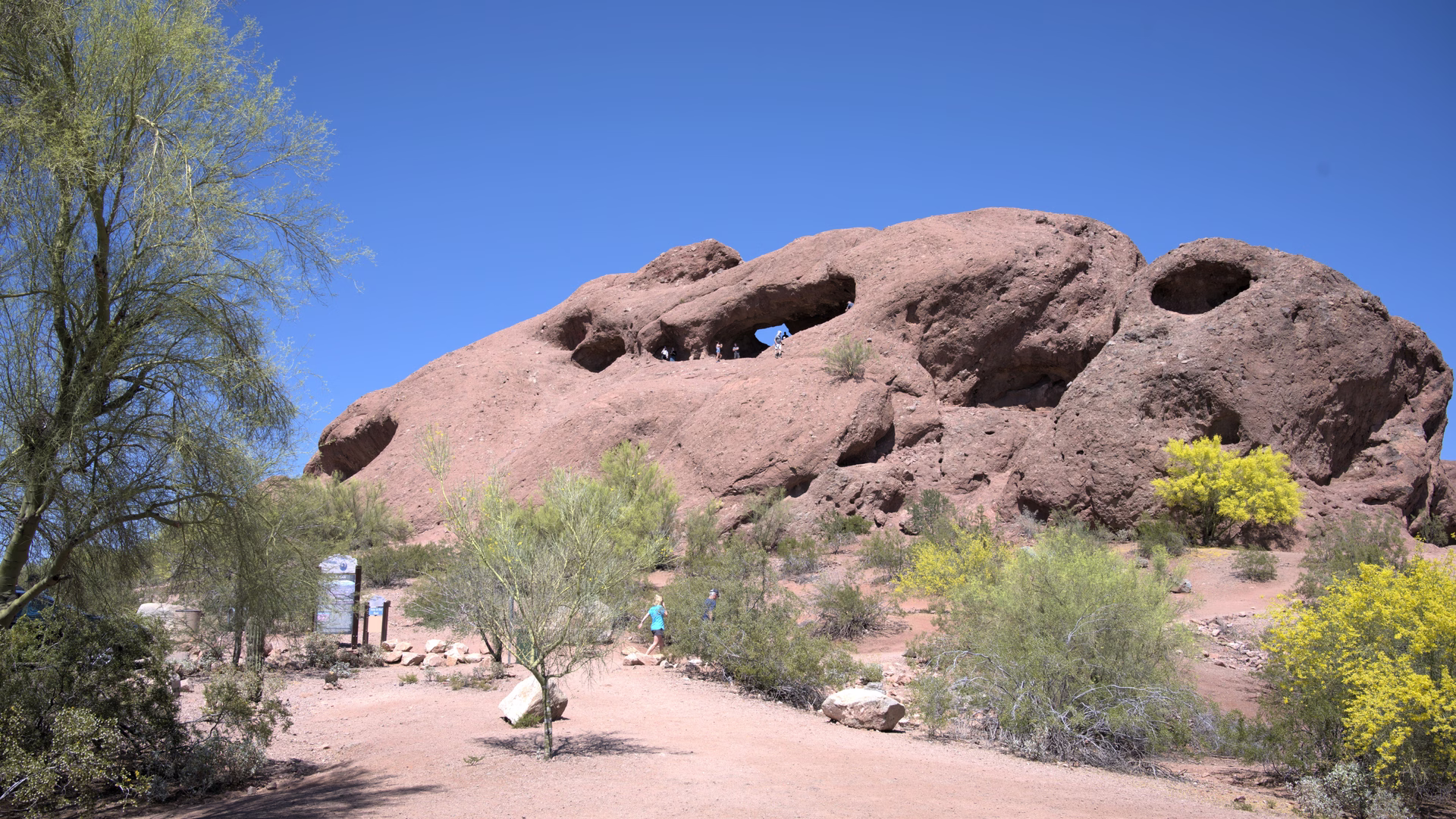 Hole-in-the-Rock — photo 2