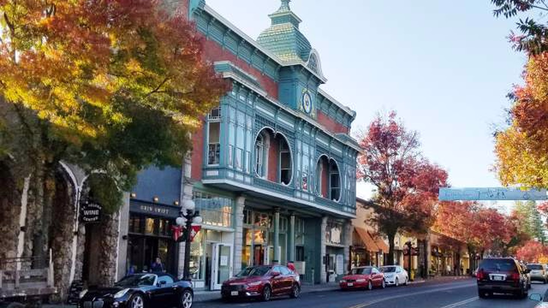 Downtown St. Helena — photo 2
