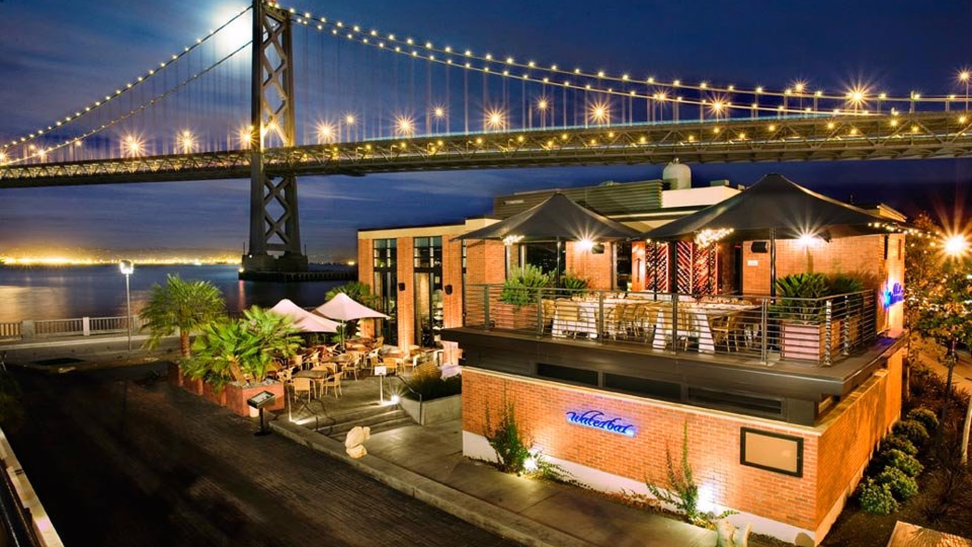 Waterbar Restaurant — photo 2