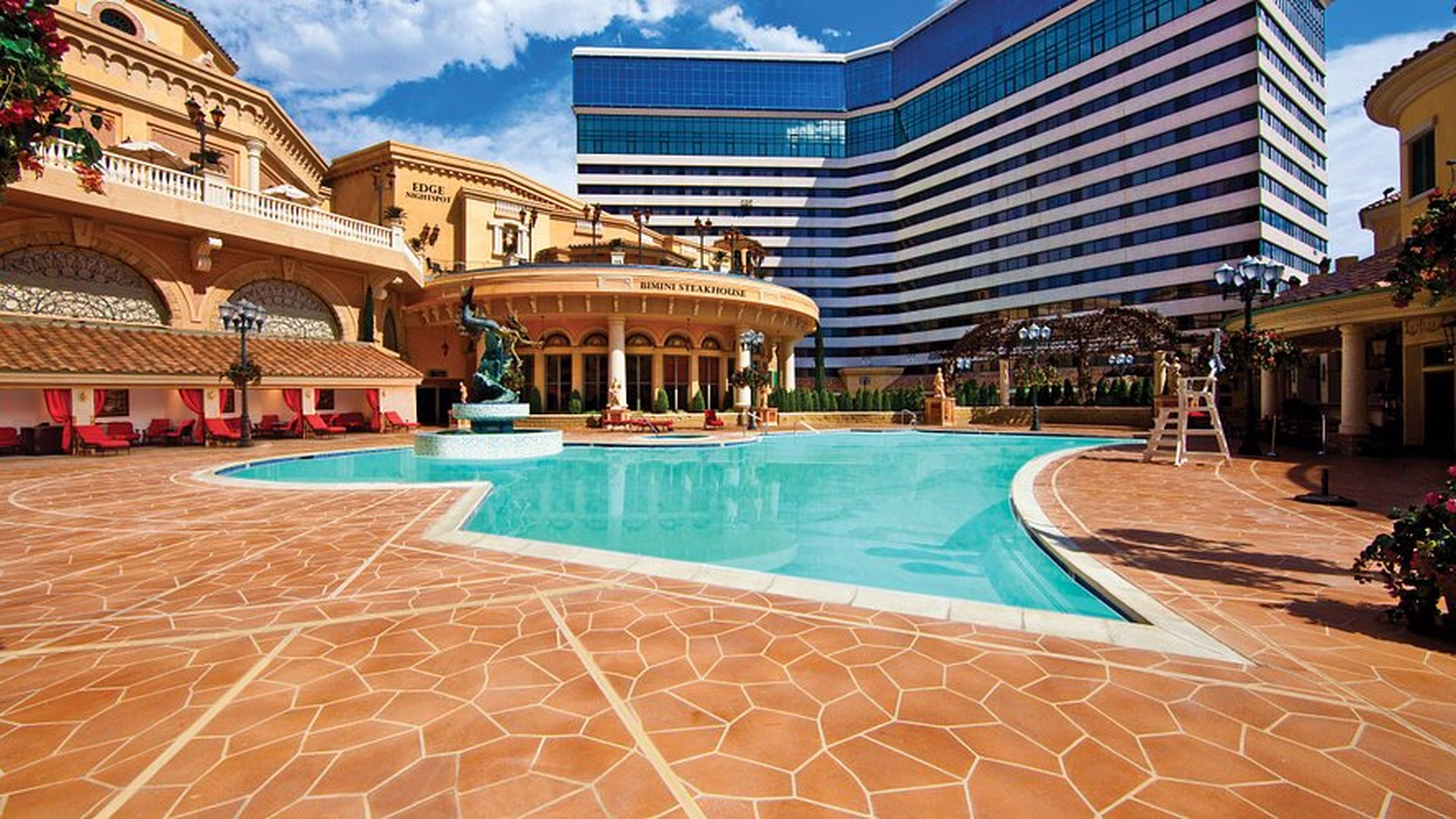 Peppermill Resort Spa Casino — photo 2