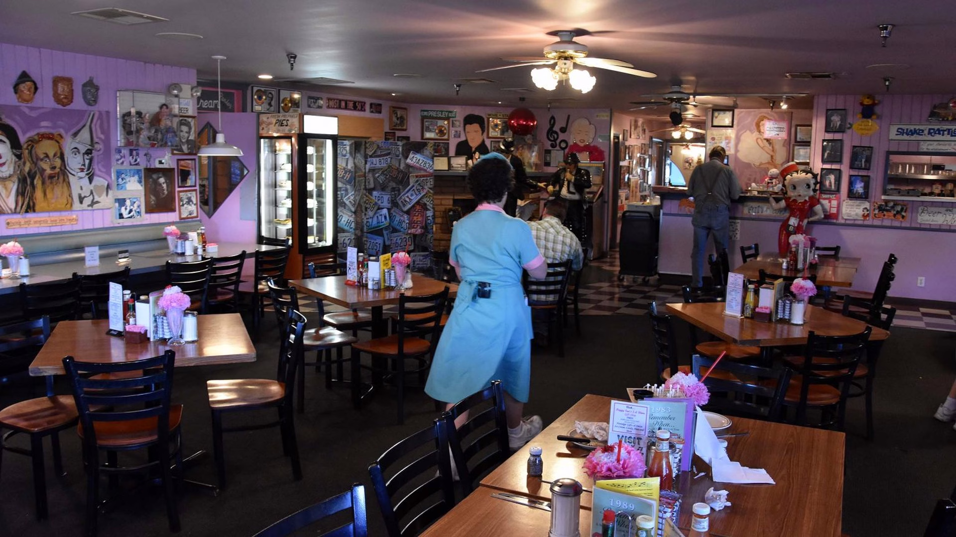 Peggy Sue's 50's Diner — photo 1