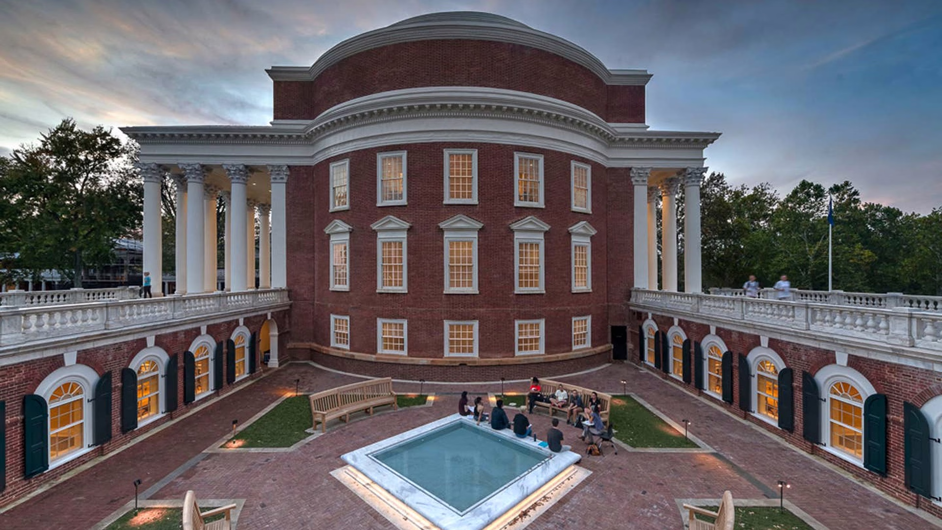 The Rotunda — photo 2