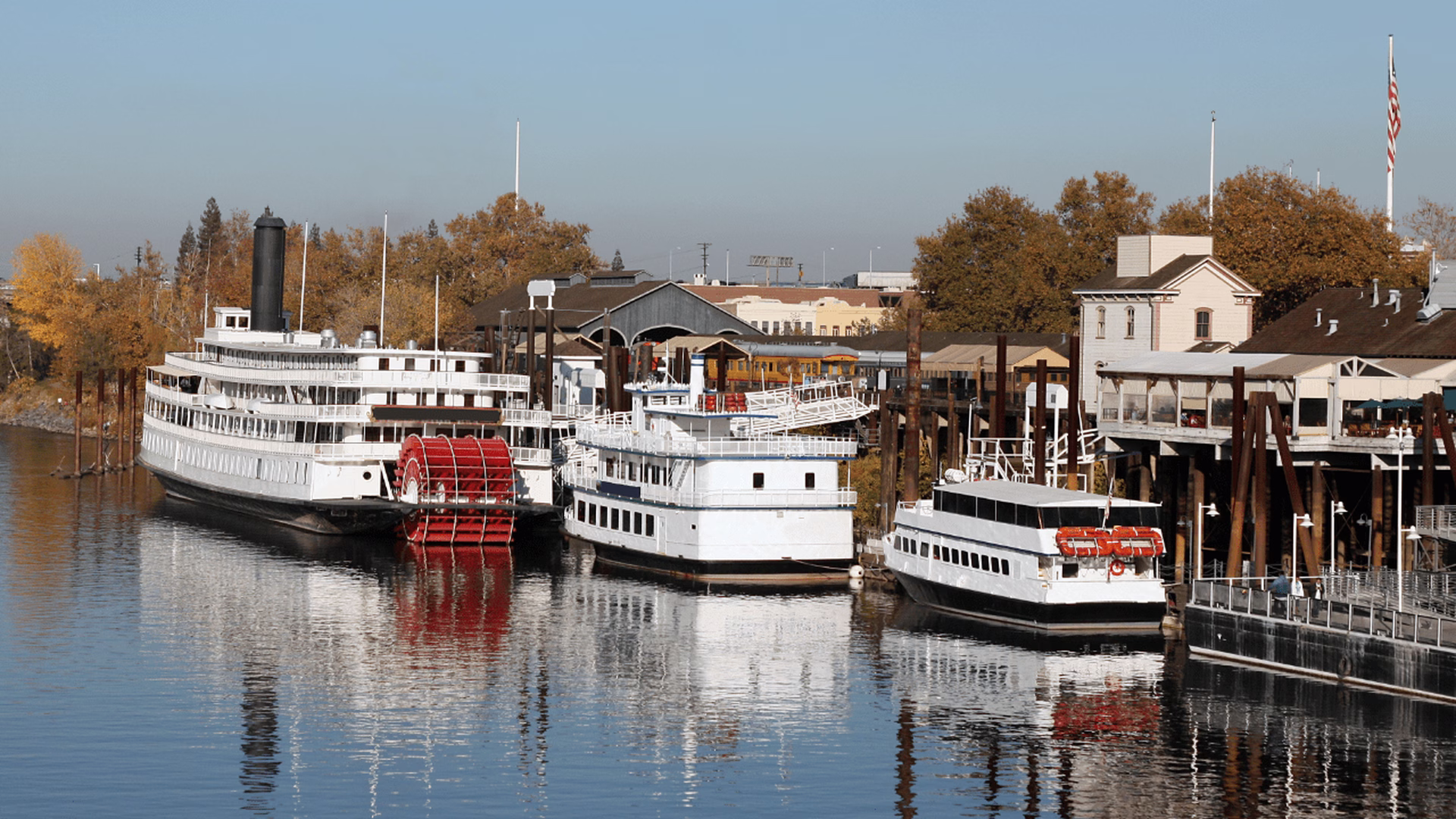Old Sacramento Waterfront — photo 2
