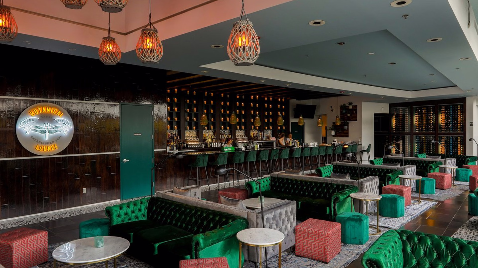 Botanical Lounge — photo 1