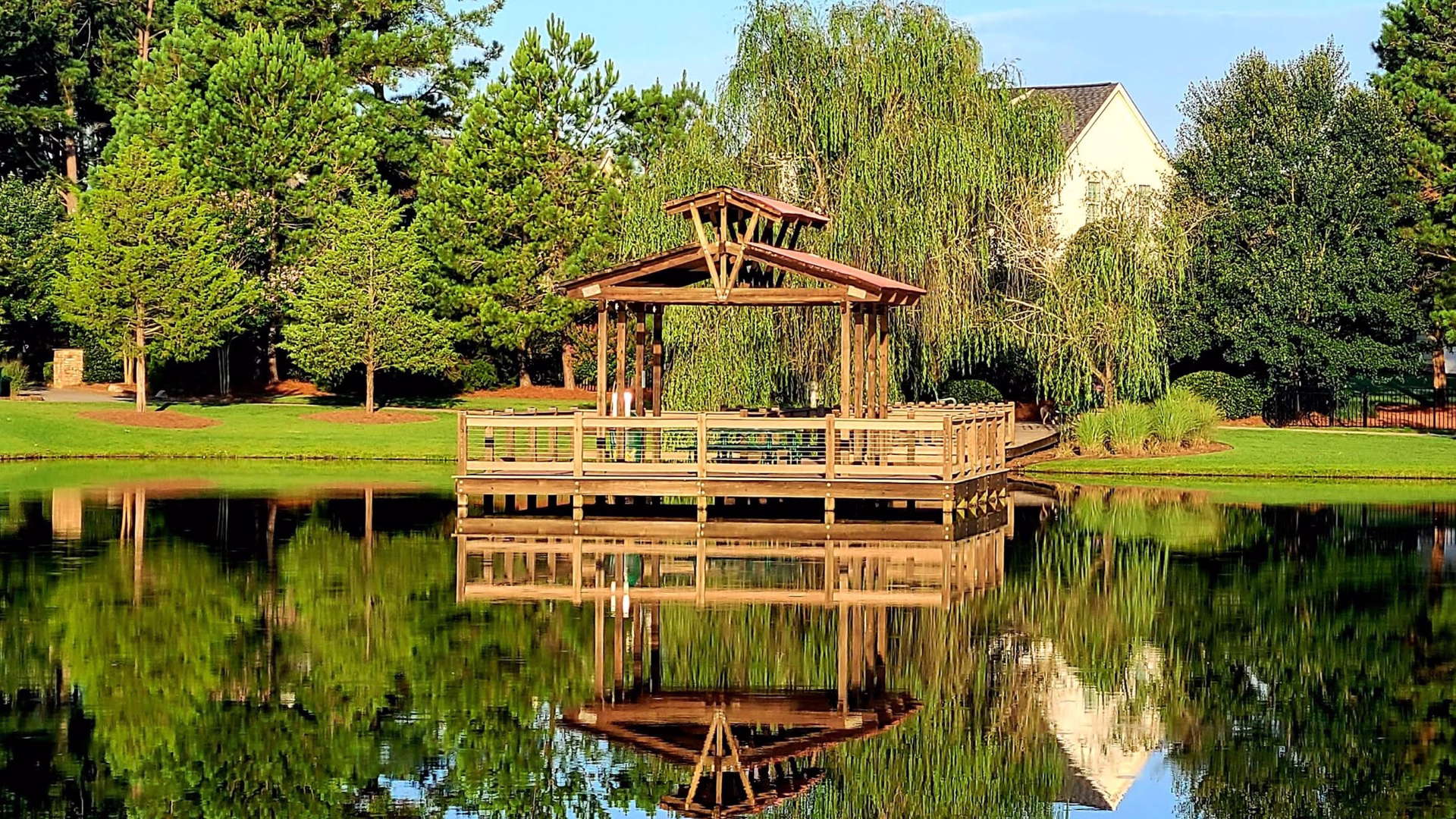 Forgotten Pond Park — photo 1
