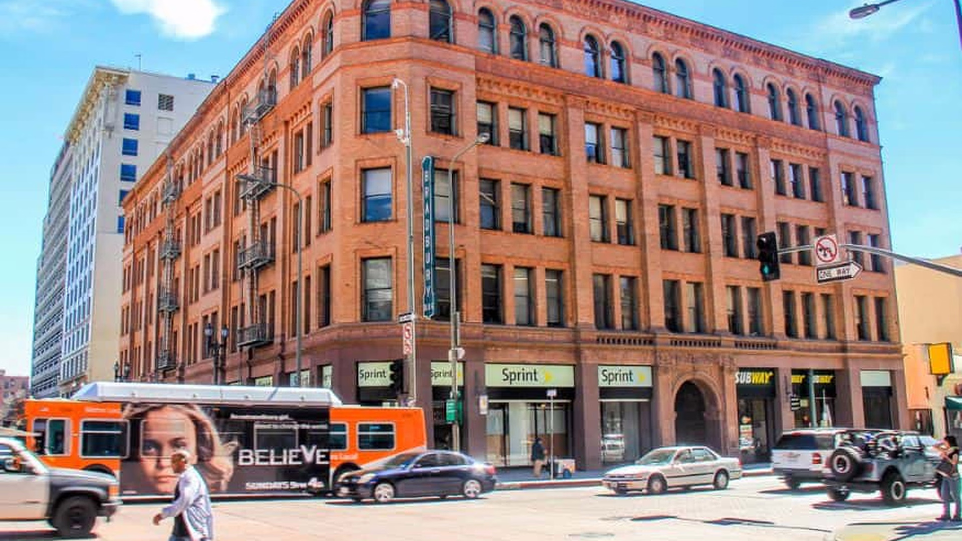Bradbury Building — photo 2