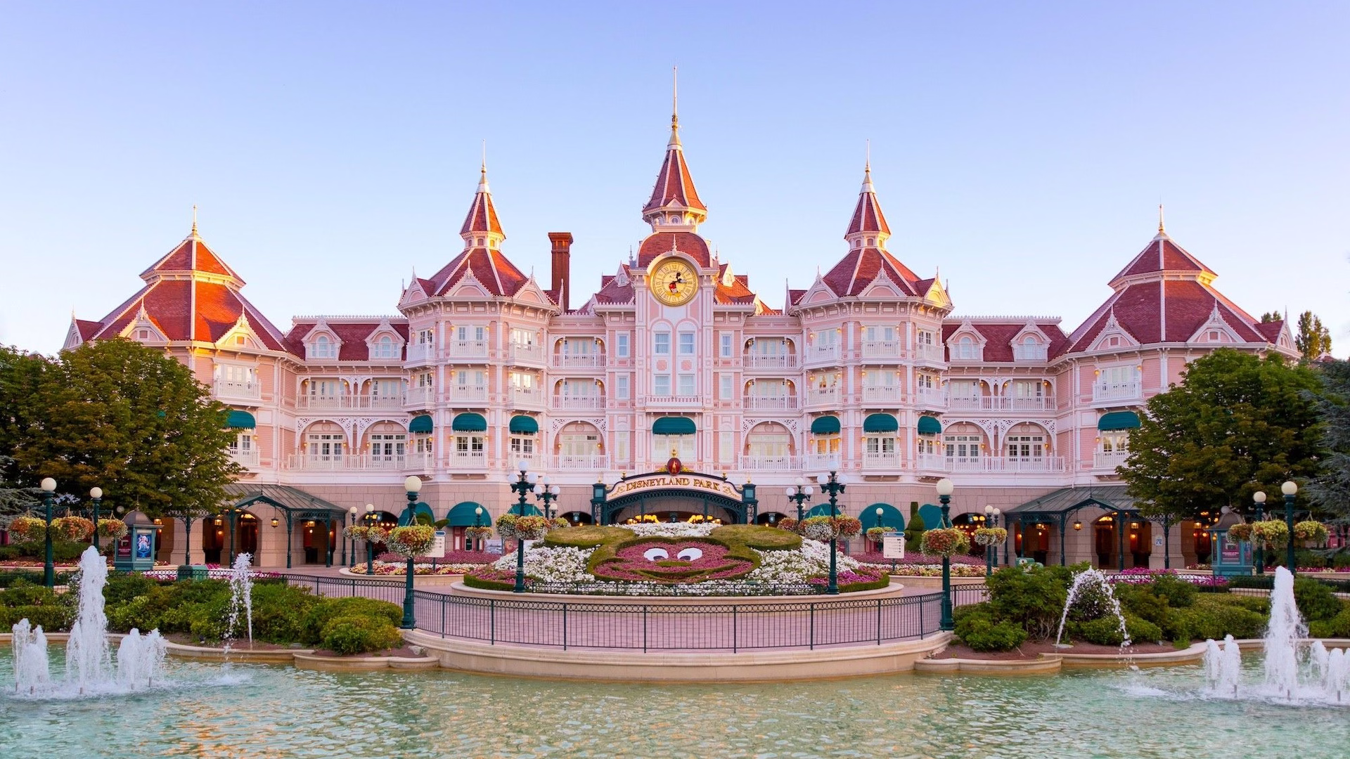 Disneyland Park — photo 2