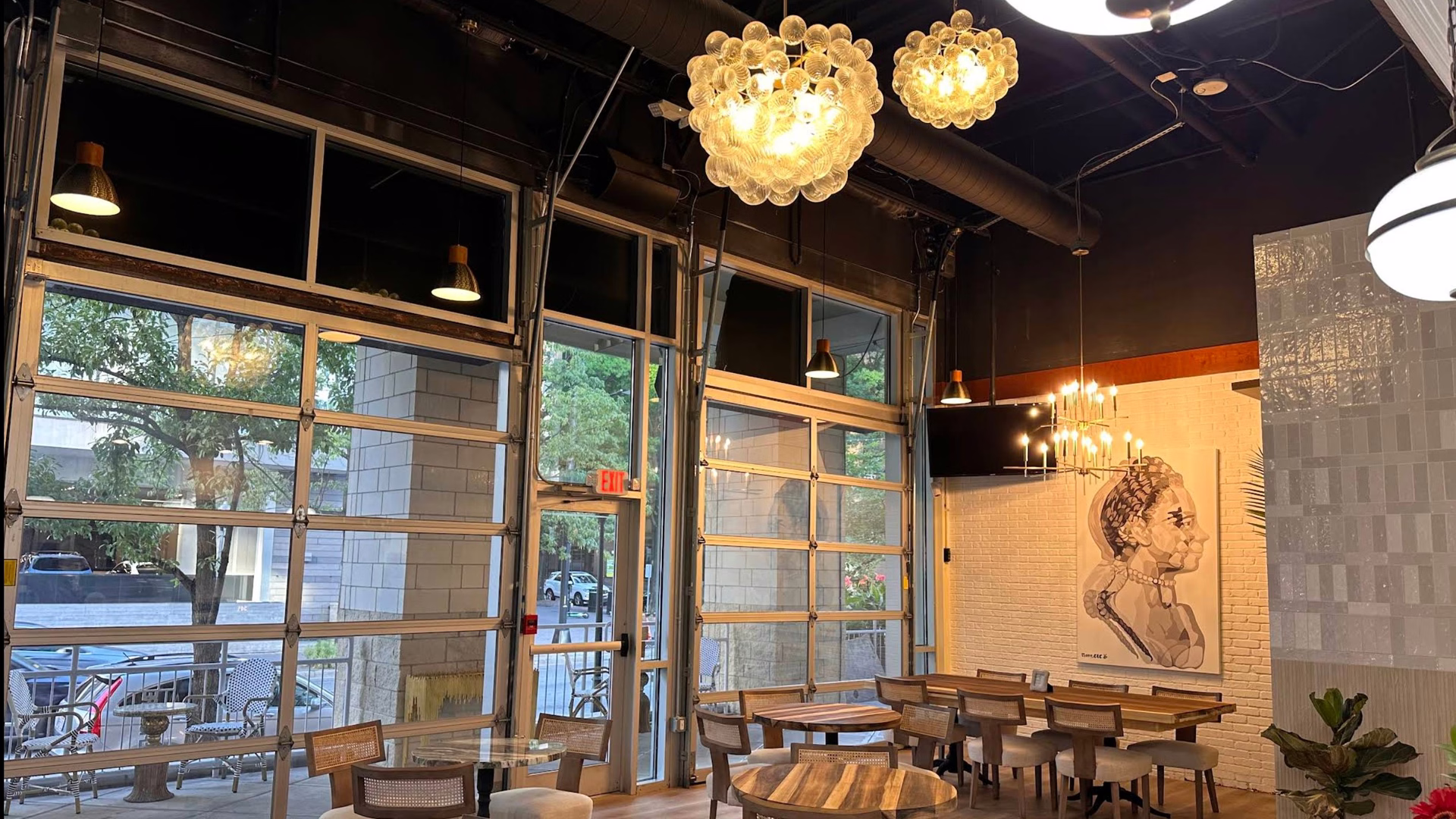 Lottie's Cafe — photo 1