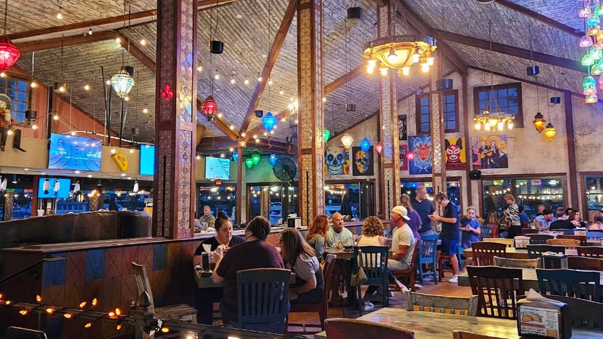 Taco Mundo Kitchen y Cantina (North Myrtle Beach) — photo 1