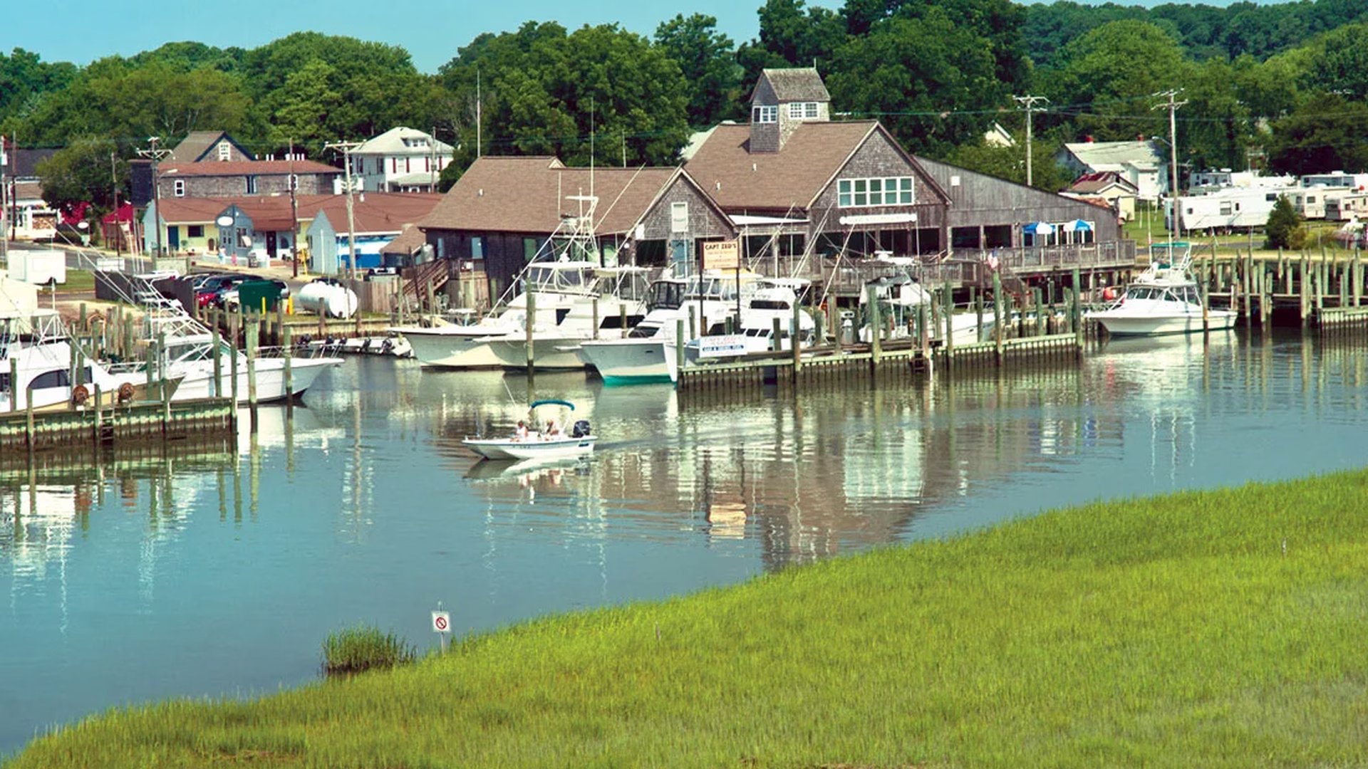 Wachapreague Town Marina — photo 1