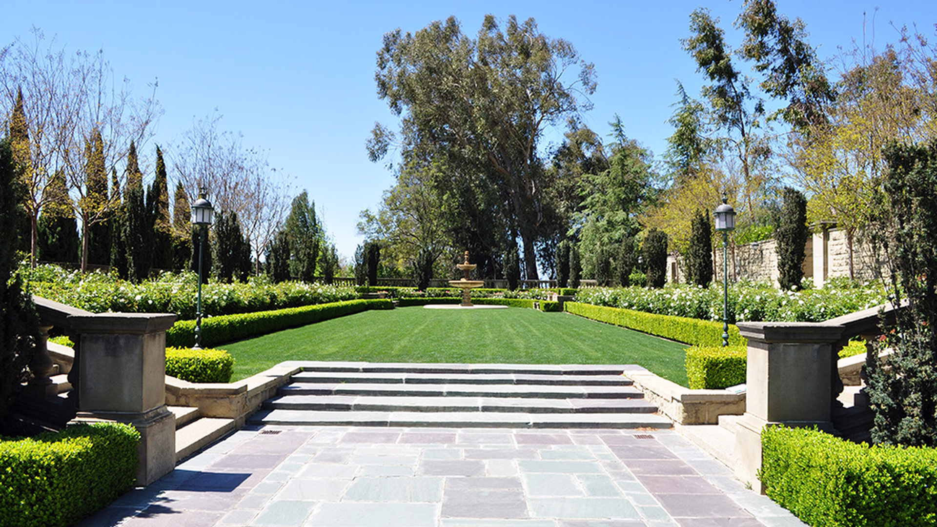 Greystone Mansion & Gardens — photo 3
