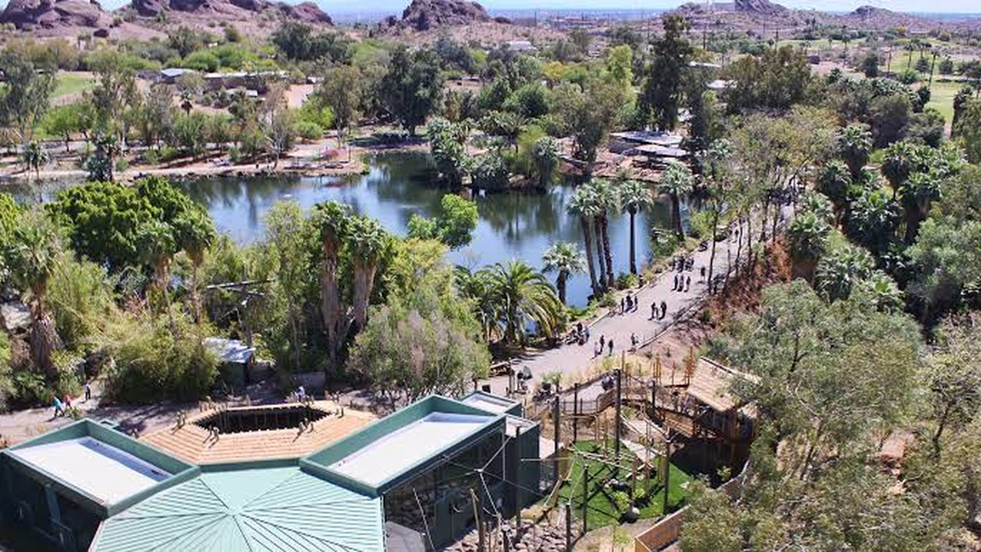Phoenix Zoo — photo 1
