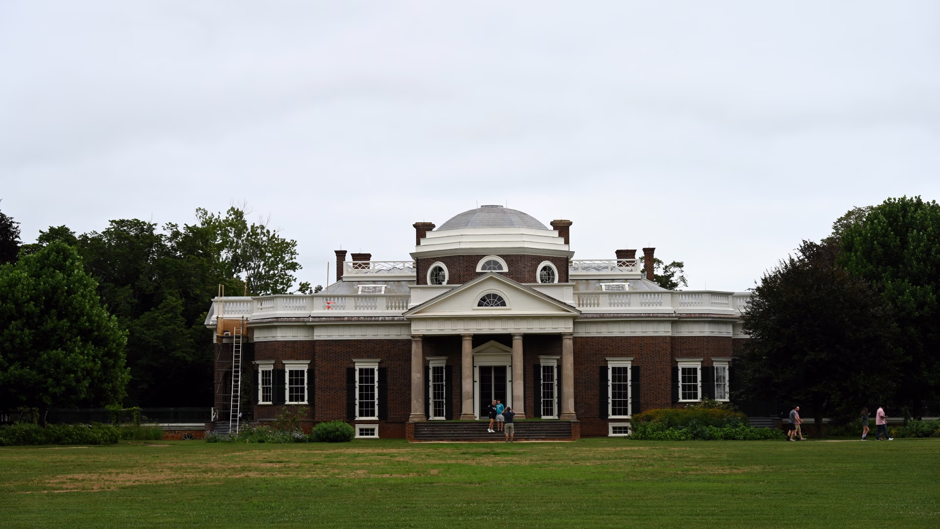 Monticello — photo 1