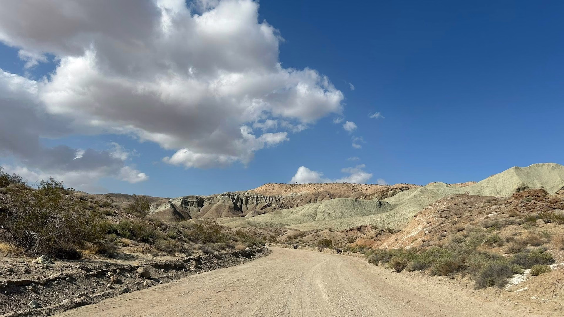 Rainbow Basin Natural Area — photo 1