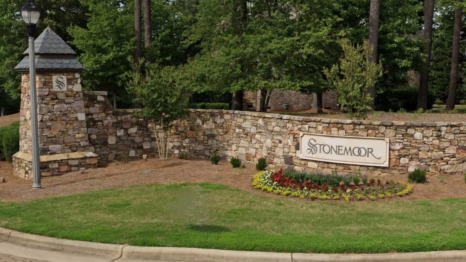 Stonemoor — photo 2