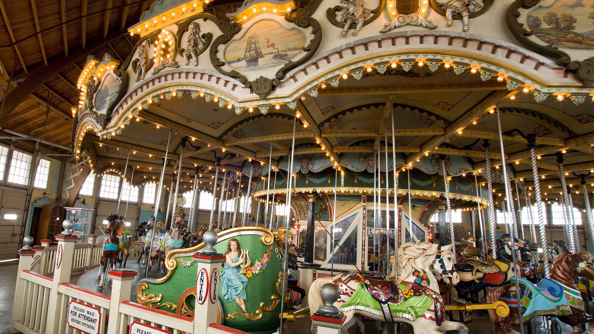 Paragon Carousel — photo 2