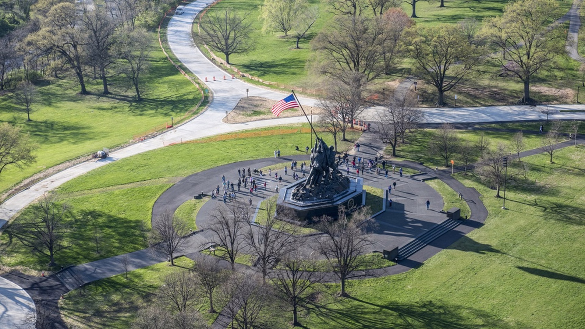 US Marine Corps War Memorial (Iwo Jima Memorial) — photo 1