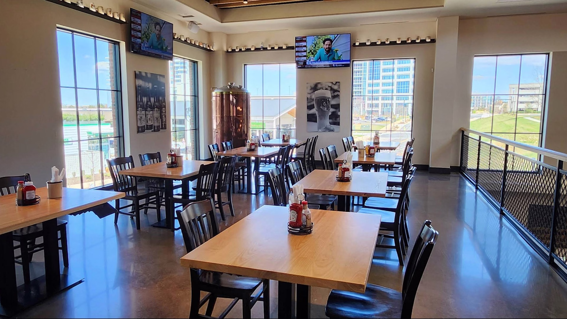 The Olde Mecklenburg Restaurant & Biergarten — photo 1