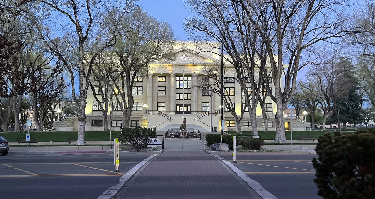 Prescott (Courthouse Plaza & Whiskey Row)